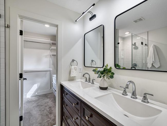 19 - Primary Bathroom.jpg | Image 19