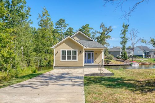 131 Boardwalk, Greenwood, SC, 29649-7958 | Card Image