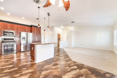 445 Golden State St, Henderson, NV, 89012-2510 | Card Image