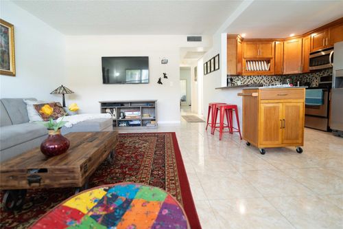 apt-105l-13250 Sw 7th Ct, Pembroke Pines, FL, 33027-1840 | Card Image