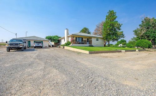 3445 C 1/2 Rd, Palisade, CO, 81526-9546 | Card Image