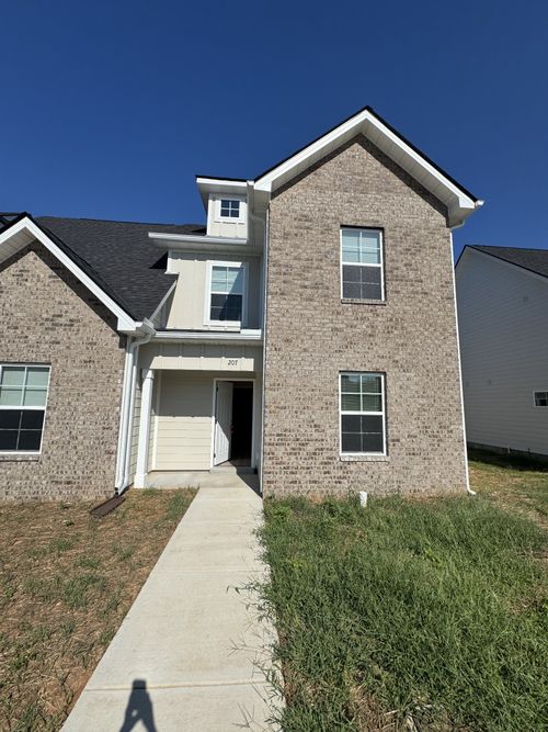 207 Mountaindale Dr, Smyrna, TN, 37167-3747 | Card Image