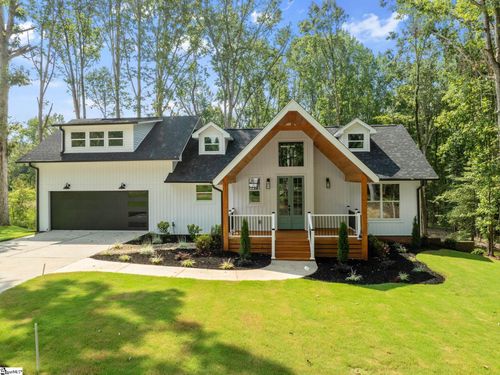 213 Gerald Dr, Simpsonville, SC, 29681-4111 | Card Image