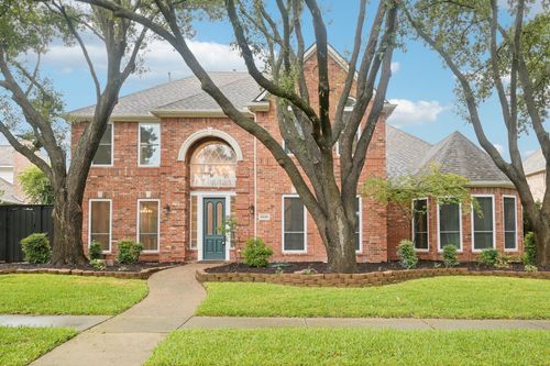 4624 Old Pond Dr, Plano, TX, 75024-4704 | Card Image