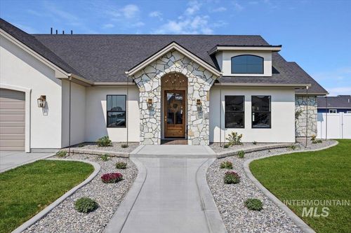 1514 W Ruby Dr, Rupert, ID, 83350-2076 | Card Image