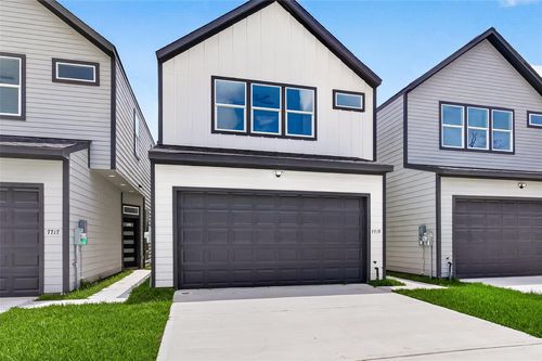 7719 Bowen St, Houston, TX, 77051-1611 | Card Image
