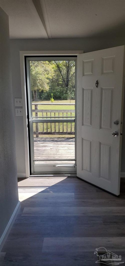 5308 Persimmon Hollow Rd, Milton, FL, 32583-2798 | Card Image