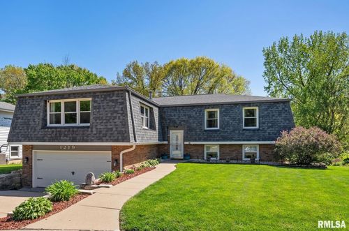 1219 8th Street Ct, Hampton, IL, 61256-9608 | Card Image