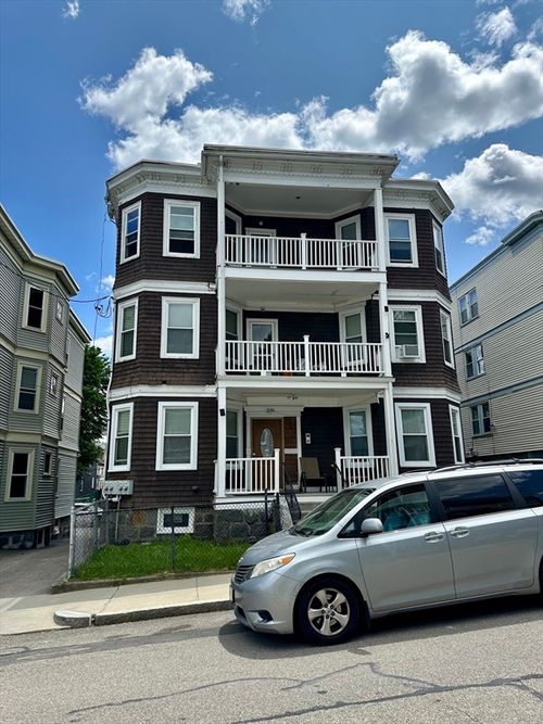 3-55 Boston St, South Boston, MA, 02127-3503 | Card Image