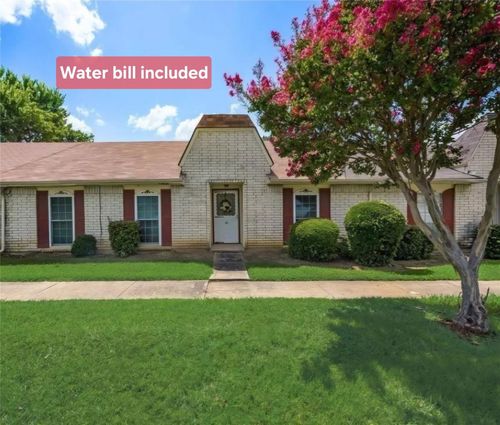43-33 W Mountain Ln, Grand Prairie, TX, 75052-6210 | Card Image