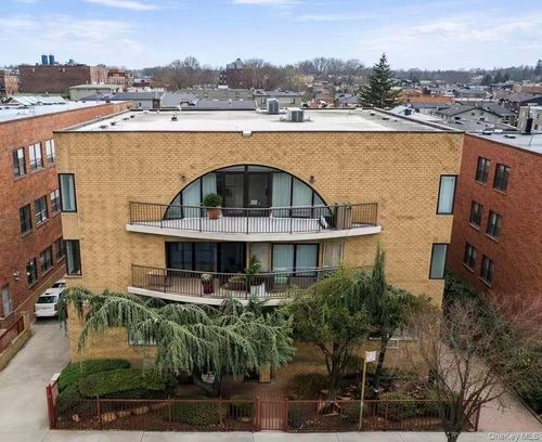 14726 Roosevelt Ave, Flushing, NY, 11354-4738 | Card Image