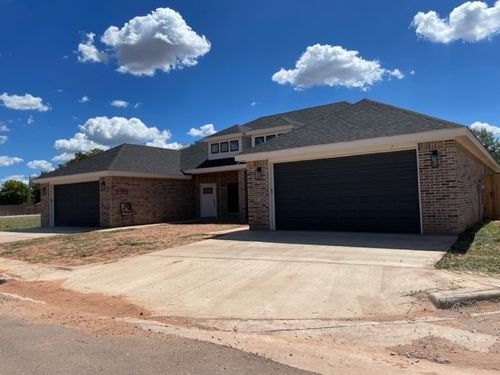 410 Big Sky Loop, Buffalo Gap, TX, 79508-1802 | Card Image