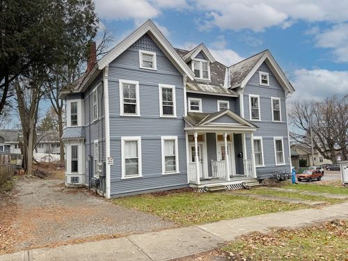 83-81-83 Adams St, Burlington, VT, 05401-4526 | Card Image