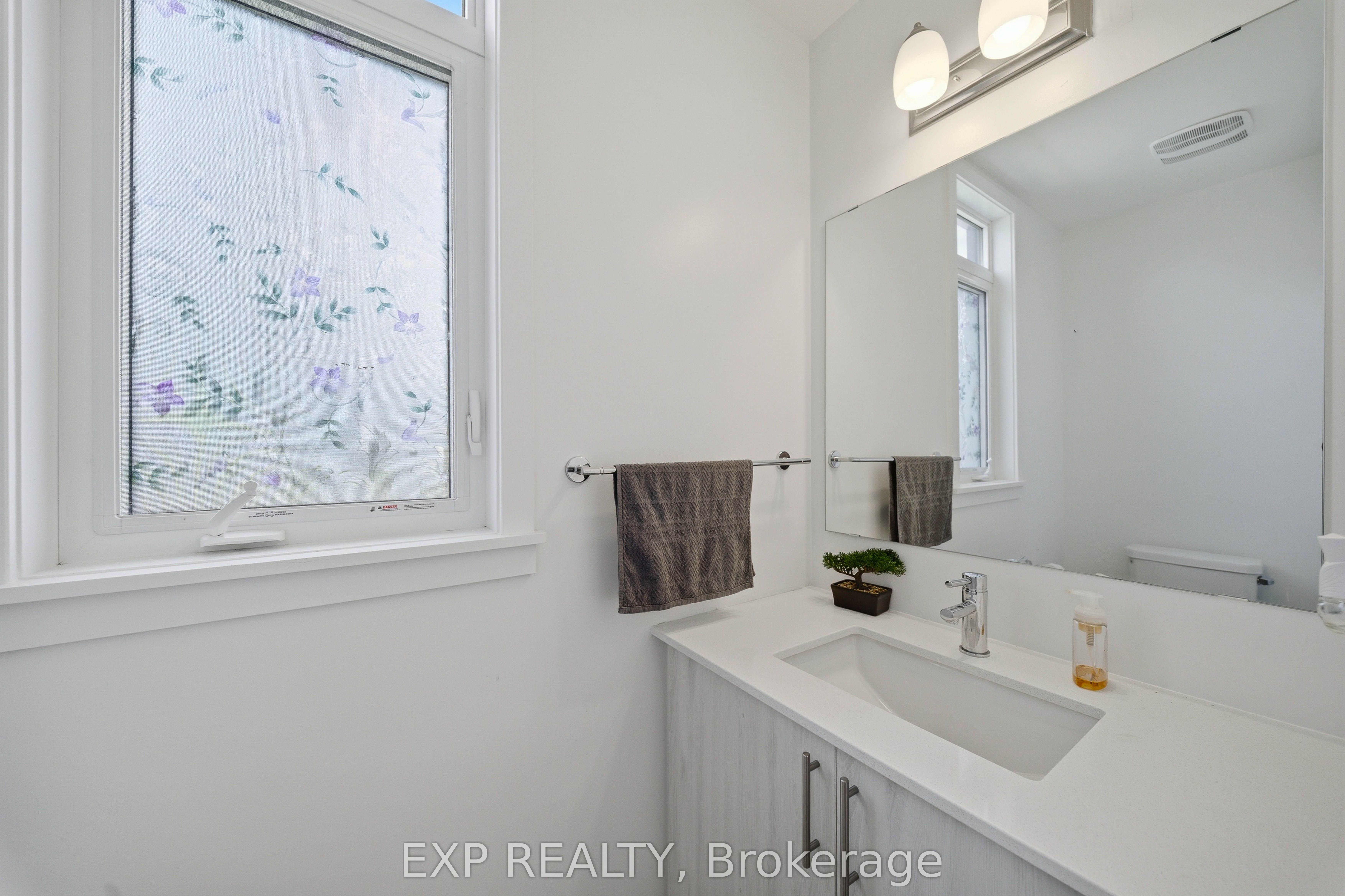 Residential in Barrhaven 3