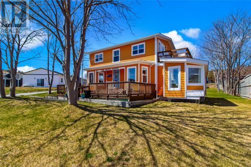 40 Green Road, Upper Island Cove, NL, A0A4E0 | Card Image