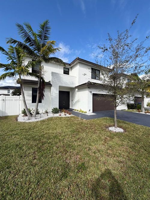 23520 Sw 107th Ct, Homestead, FL, 33032-6145 | Card Image