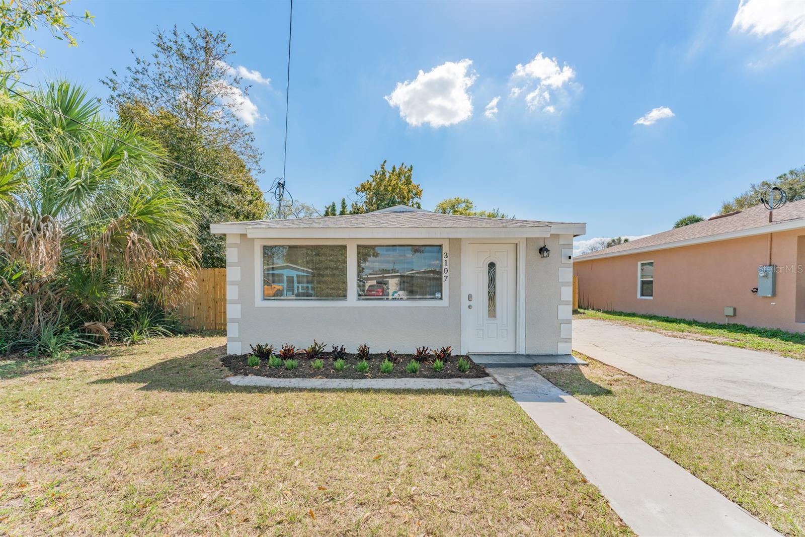 Shadowlawn Ave, Tampa, FL 33610