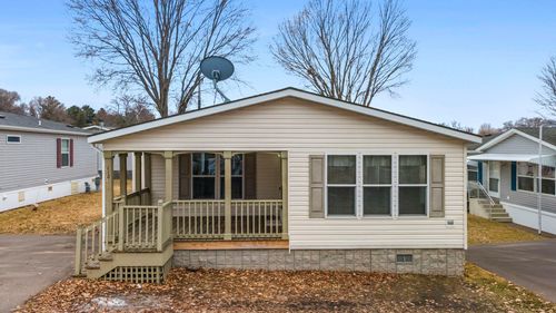 118-30160 Olinda Trl, Lindstrom, MN, 55045-9327 | Card Image