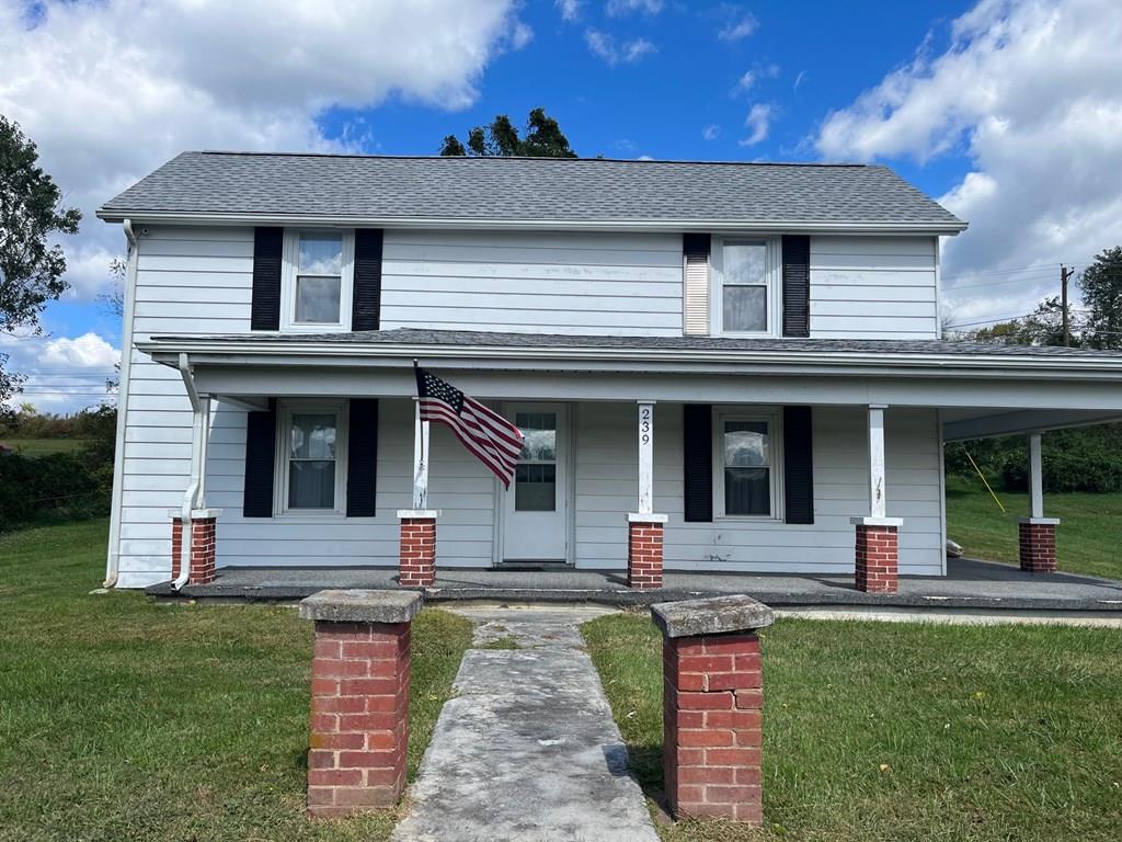 Residential in Glade Spring