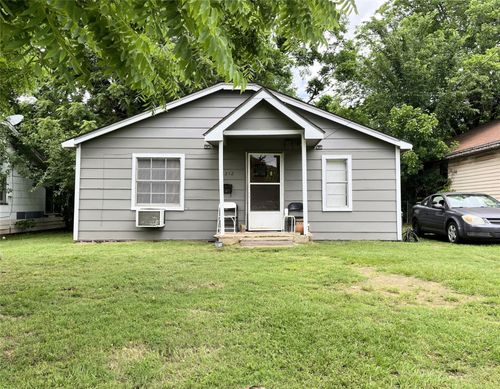 1212 W Cherry St, Paris, TX, 75460-3966 | Card Image