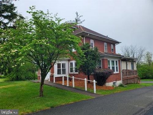 2871 E High St, POTTSTOWN, PA, 19464-3119 | Card Image