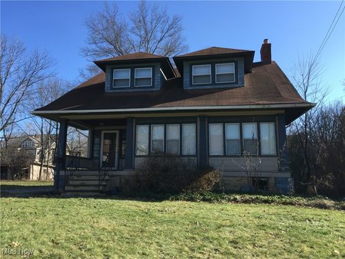 3186 Whitethorn Rd, Cleveland Heights, OH, 44118-1715 | Card Image