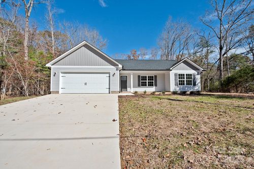 872 Roxboro Dr, Mount Gilead, NC, 27306 | Card Image