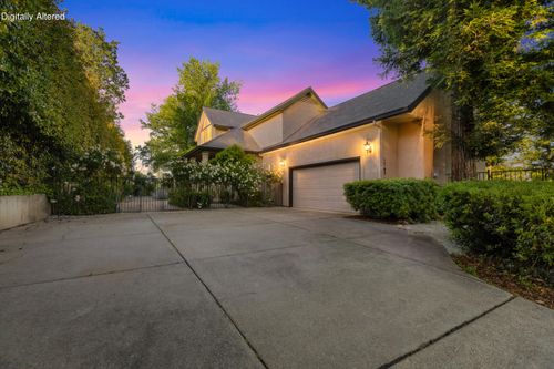 1765 Gold Hills Dr, Redding, CA, 96003-9786 | Card Image