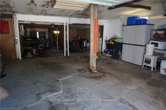 3878 Chippawa Pky, House other with 3 bedrooms, 1 bathrooms and 10 parking in Niagara Falls ON | Image 33