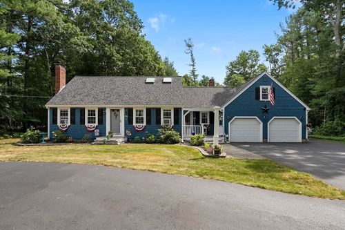 526 Walnut St, Bridgewater, MA, 02324-2832 | Card Image