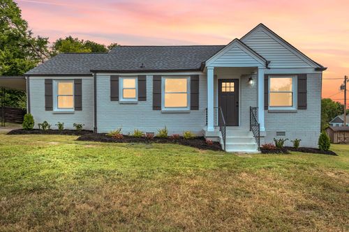 111 Barry Dr, Madison, TN, 37115-5263 | Card Image