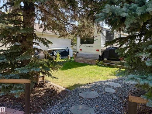 35468 Range Road 30, Red Deer County, AB, T4G0M3 | Card Image