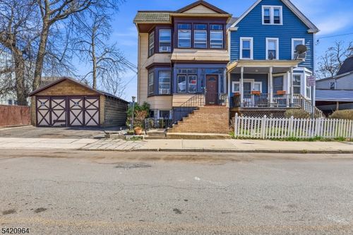 38 Schley St, Newark, NJ, 07112-1123 | Card Image