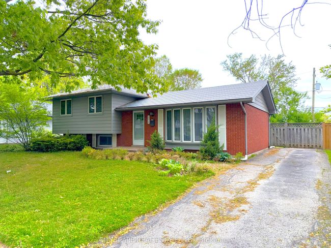 271 Cheltenham Rd, House other with 3 bedrooms, 1 bathrooms and 3 parking in Burlington ON | Image 4
