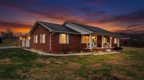 5425 Jane Todd Crawford Trl, Gravel Switch, KY, 40328 | Card Image