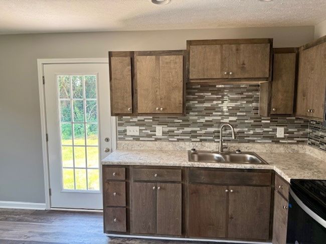 146 Hesselly Rd, House other with 3 bedrooms, 2 bathrooms and 2 parking in Decherd TN | Image 12