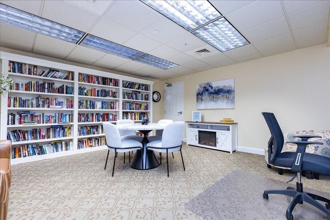 APT-108 - 36 Village Rd, Condo with 1 bedrooms, 1 bathrooms and null parking in Middleton MA | Image 35