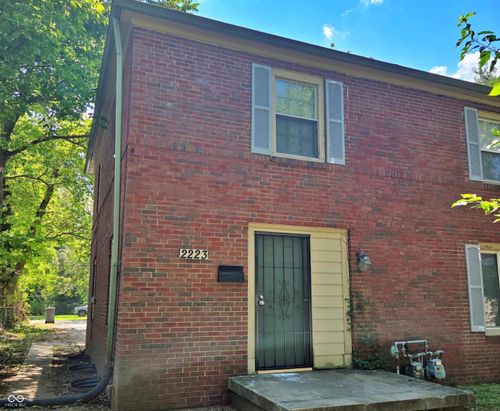 2223 E 38th St, Indianapolis, IN, 46218-1111 | Card Image