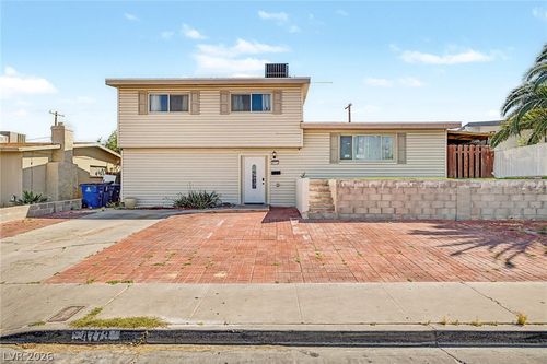 4773 E Harmon Avenue, Las Vegas, NV, 89121 | Card Image