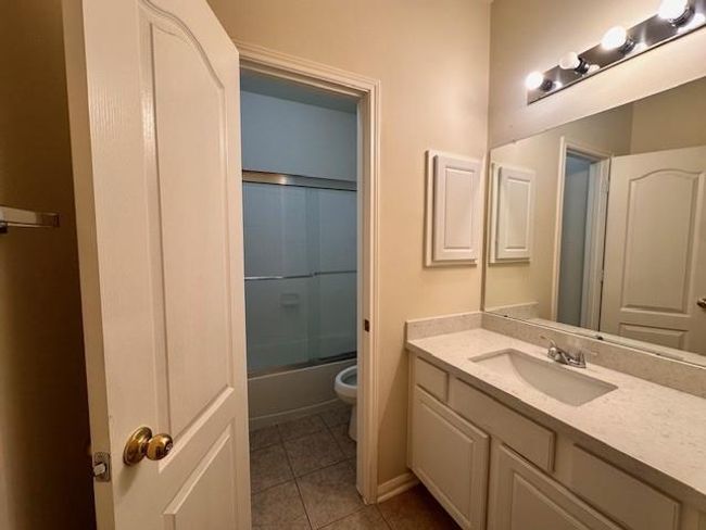 1604 Spring Glen Ln, House other with 3 bedrooms, 3 bathrooms and 2 parking in Pearland TX | Image 43