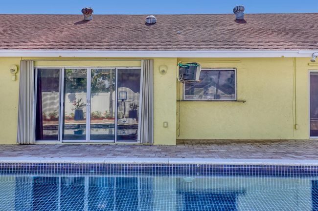 5053 Ouachita Dr, House other with 3 bedrooms, 2 bathrooms and null parking in Lake Worth FL | Image 37