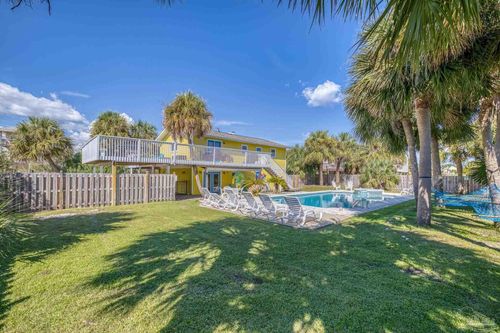 900 Largo Dr, Pensacola Beach, FL, 32561-2236 | Card Image