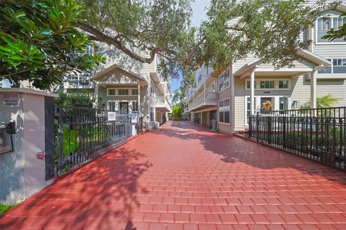 2-2403 W Palm Dr, TAMPA, FL, 33629-7356 | Card Image