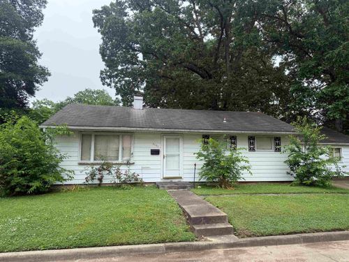 2101 Waggoner Avenue, Evansville, IN, 47714 | Card Image