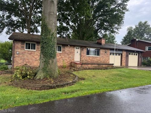 1704 17th Avenue, Parkersburg, WV, 26101 | Card Image