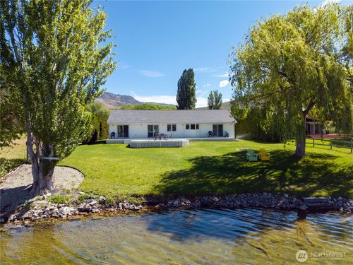 428 Eastlake Rd, Oroville, WA, 98844-9572 | Card Image