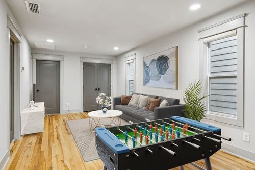 1203 Chester Ave, Nashville, TN, 37206-2223 | Card Image