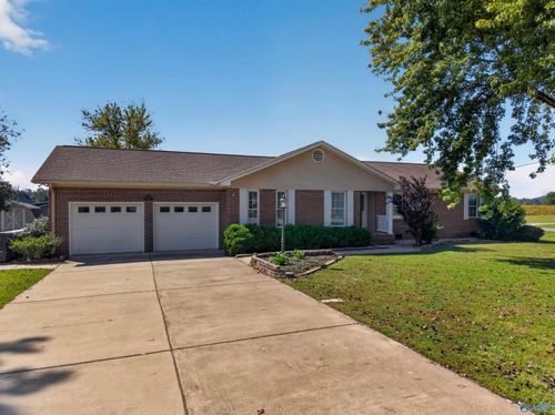 4610 Lakebreeze Rd, Southside, AL, 35907-5130 | Card Image