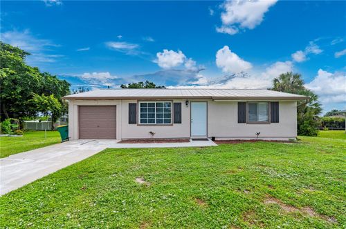 1218 Sultana St, PORT CHARLOTTE, FL, 33952-1681 | Card Image