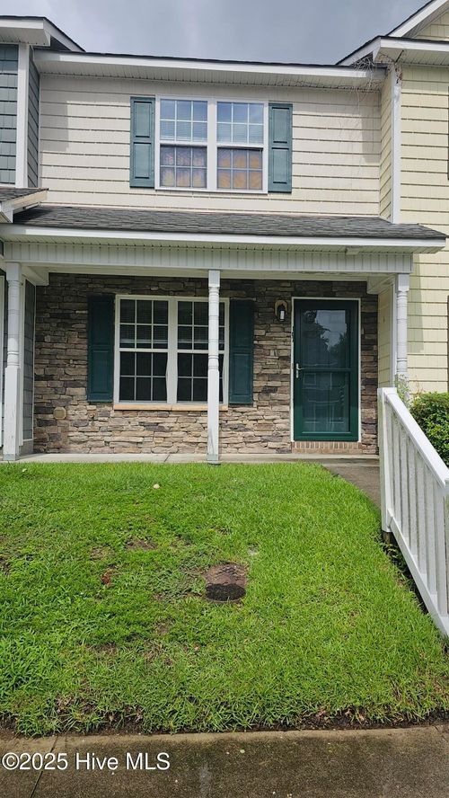 107-27 E Doris Ave, Jacksonville, NC, 28540-5113 | Card Image
